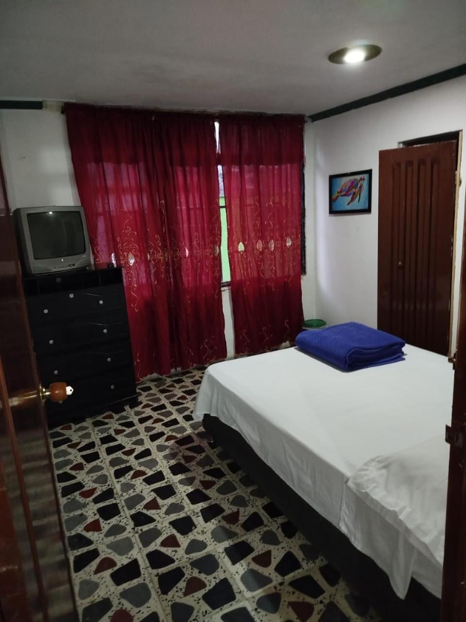 Hostal La 18 Pereira Dış mekan fotoğraf